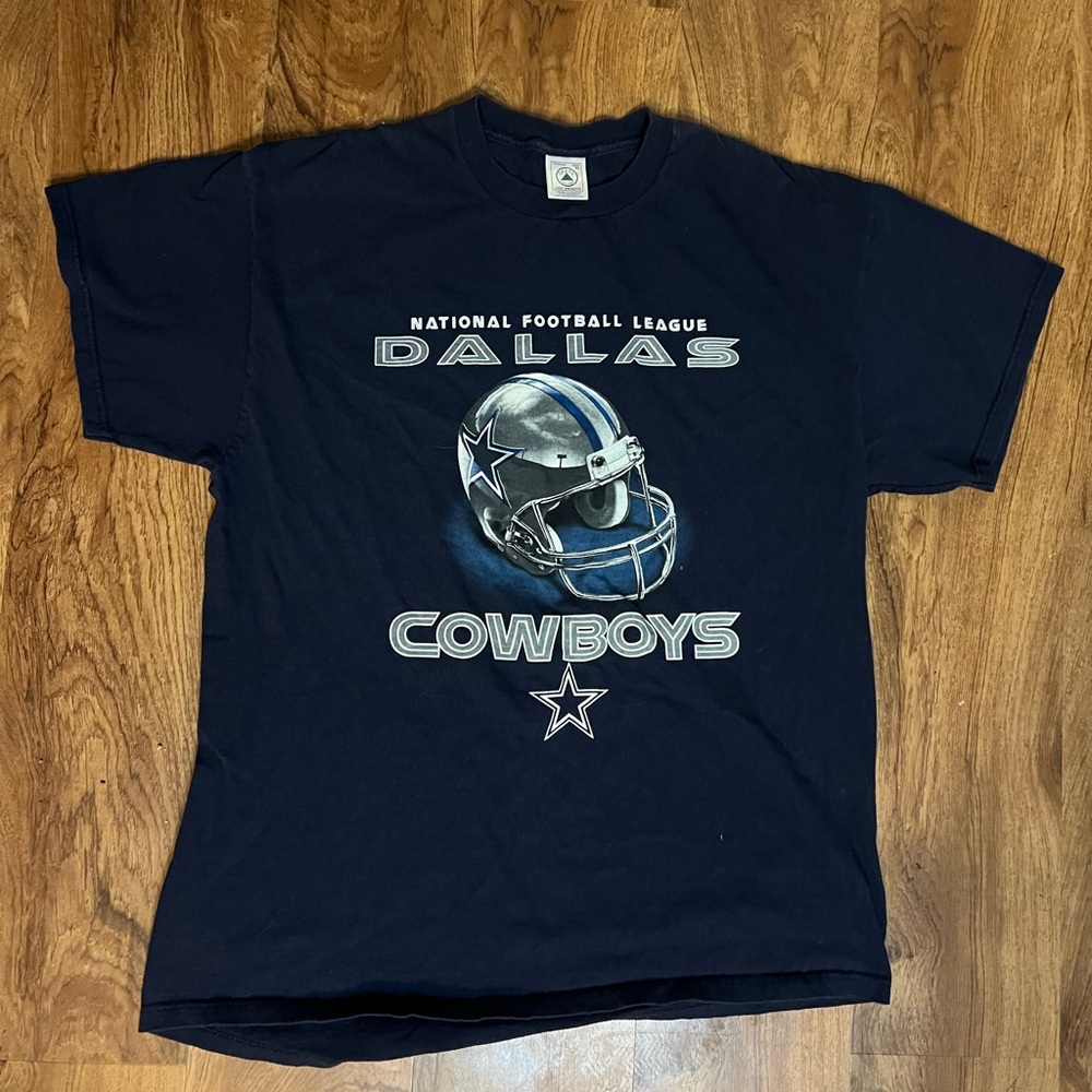 Vintage Dallas Cowboys NFL graphic tee. Men’s size XL.